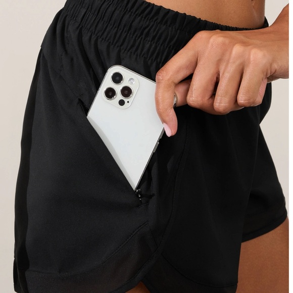 MESH RACER RUN MID RISE 4 SHORT - Picture 2 of 2